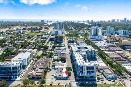 2037 Tyler, Hollywood, Florida 33020, USA