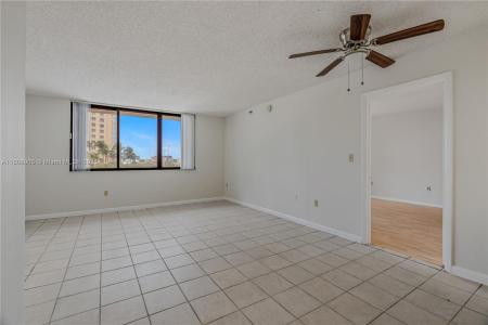 540 BRICKELL KEY DR 718, Miami, Florida 33131, USA