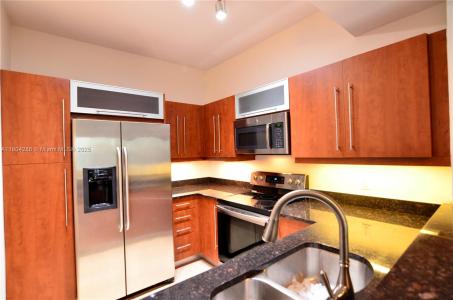 7355 SW 89th St 426N, Miami, Florida 33156, USA
