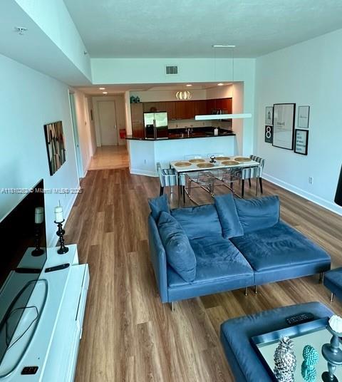 15051 Royal Oaks Ln 102, North Miami, フロリダ 33181, アメリカ合衆国
