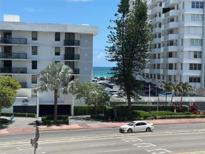 5838 Collins Ave 2H, Miami Beach, Florida 33140, USA