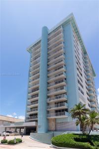 5838 Collins Ave 2H, Miami Beach, Florida 33140, USA