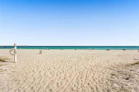 9195 Collins Ave 304, Surfside, Florida 33154, USA