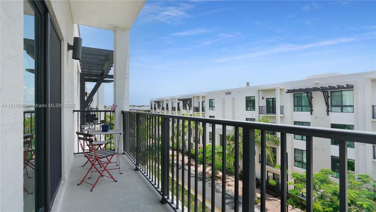 8301 NW 41st St B-404, Doral, Floride 33166, États-Unis