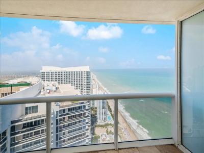 1830 S Ocean Dr 5009, Hallandale Beach, Florida 33009, USA