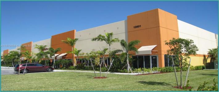 12601 NW 115th Ave A-103, Medley, Florida 33178, USA