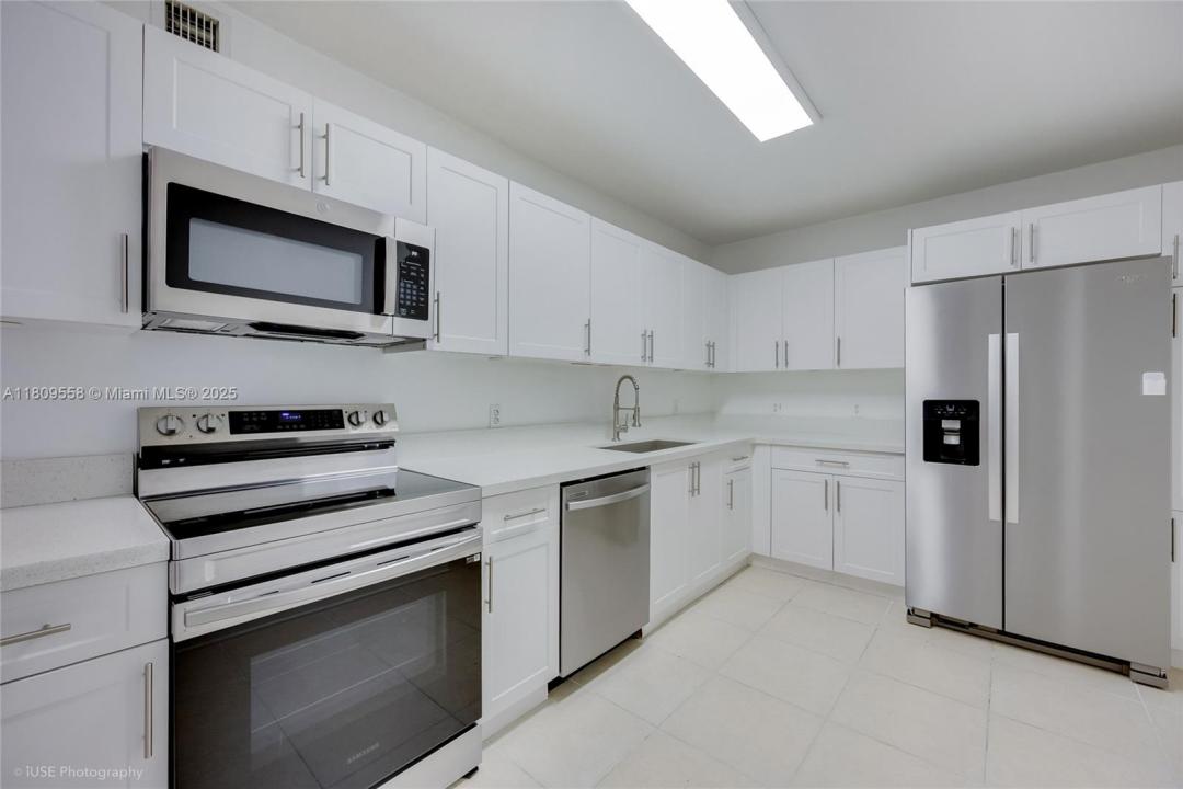 401 69th St 708, Miami Beach, 佛罗里达州 33141, 美国