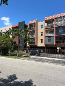 6095 W 19th Ave 209, Hialeah, Florida 33012, USA