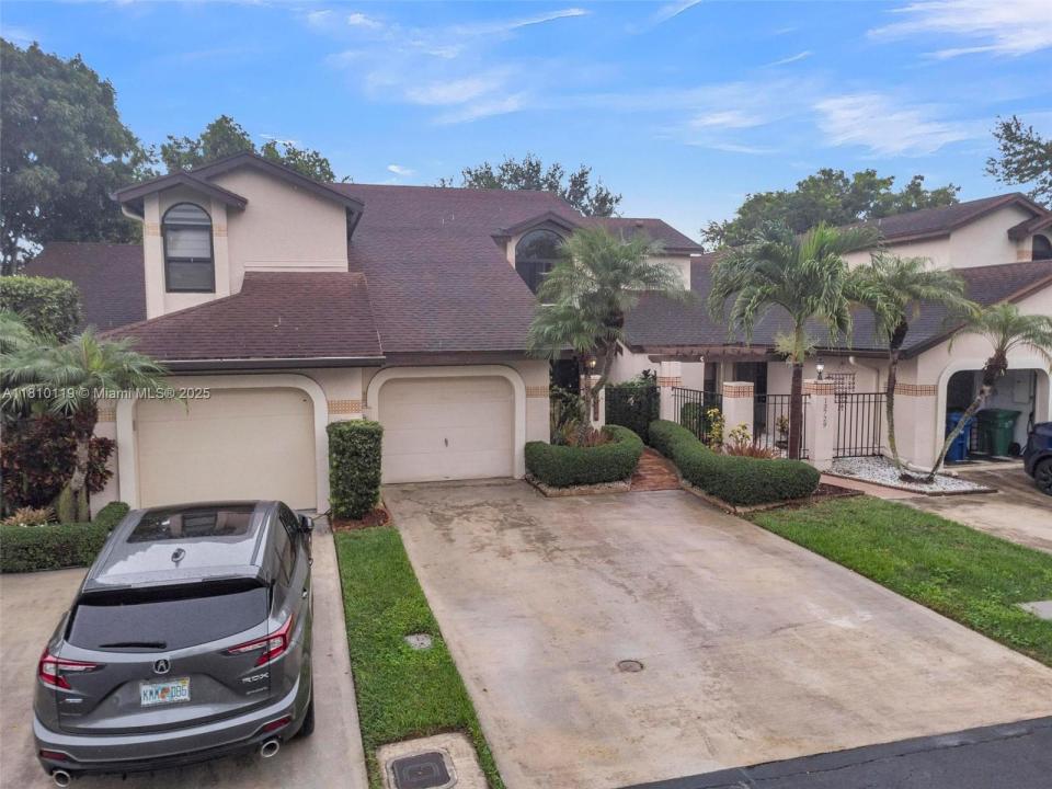 13731 SW 103rd Ter, Unincorporated Dade County, Florida 33186, USA