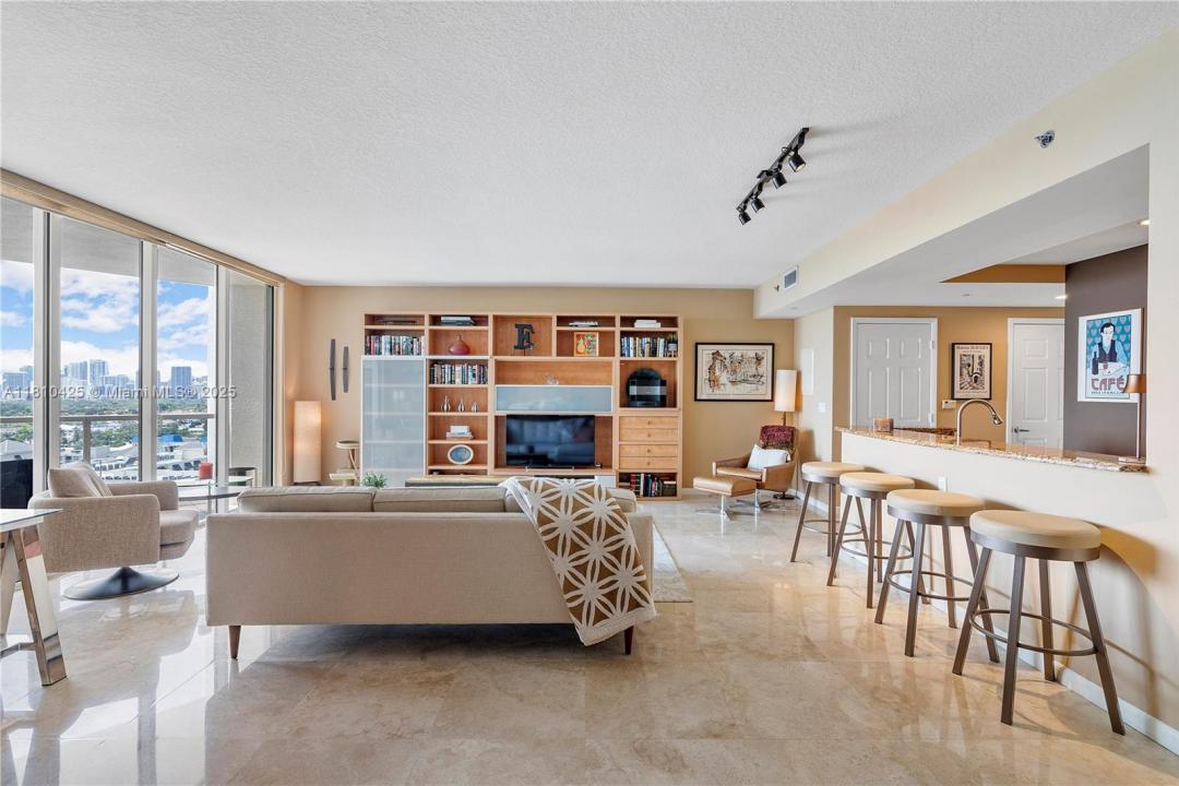 1819 SE 17th St 1501, Fort Lauderdale, 佛羅里達州 33316, 美國