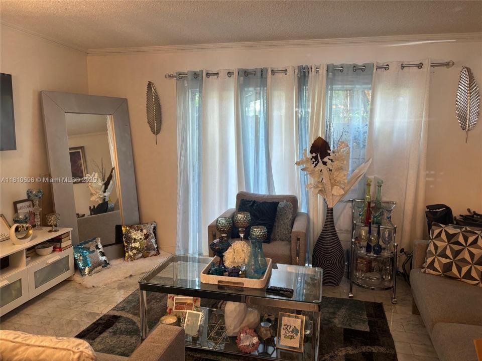 807 W Oakland Park Blvd G1, Oakland Park, Floride 33311, États-Unis