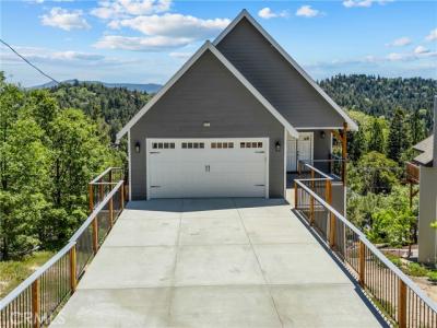 Madera Lane, Lake Arrowhead, 加利福尼亚州 92352, 美国