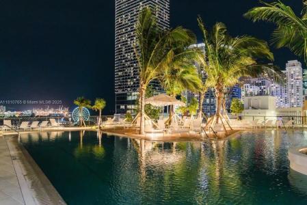 601 NE 1st Ave 3205, Miami, Florida 33132, USA