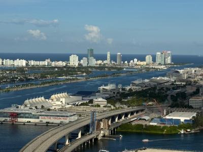 601 NE 1st Ave 4215, Miami, Florida 33132, USA