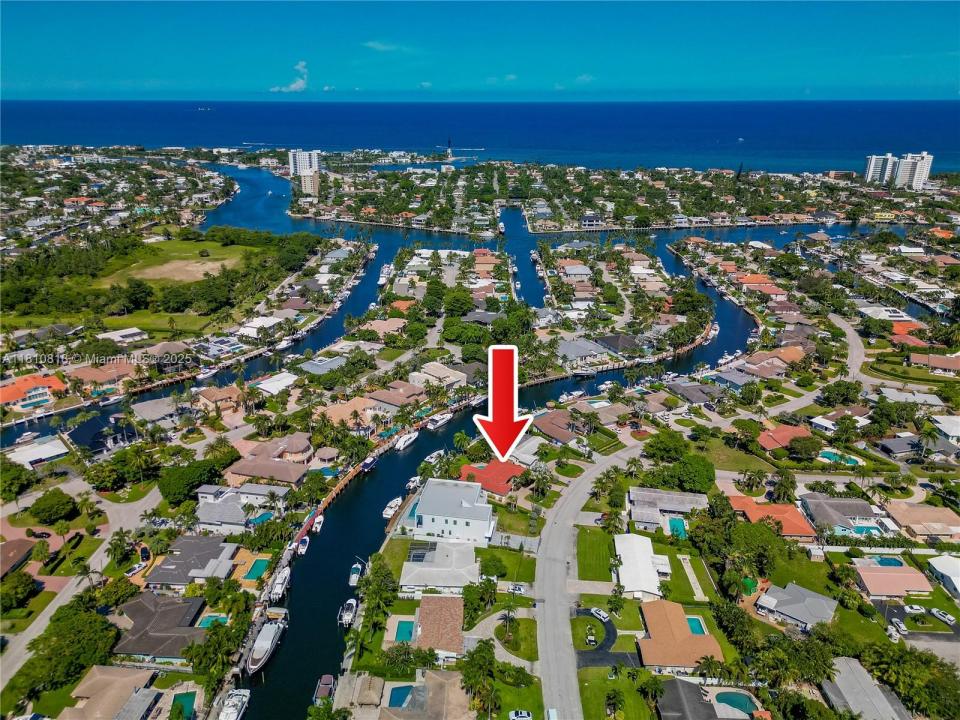 2761 NE 22nd Ct, Pompano Beach, Florida 33062