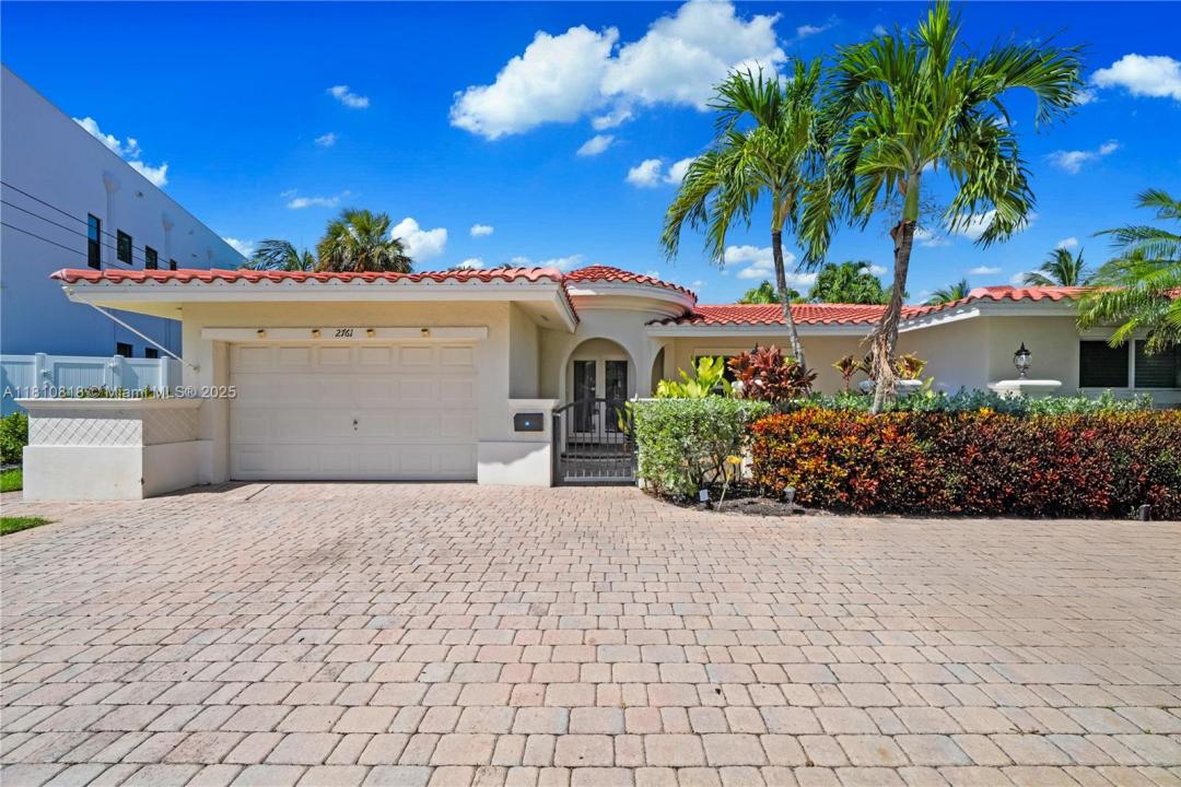 2761 NE 22nd Ct, Pompano Beach, Florida 33062