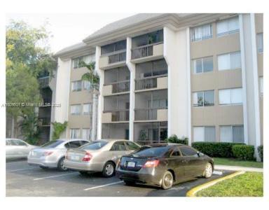 711 N Pine Island Rd 316, Plantation, Florida 33324, USA