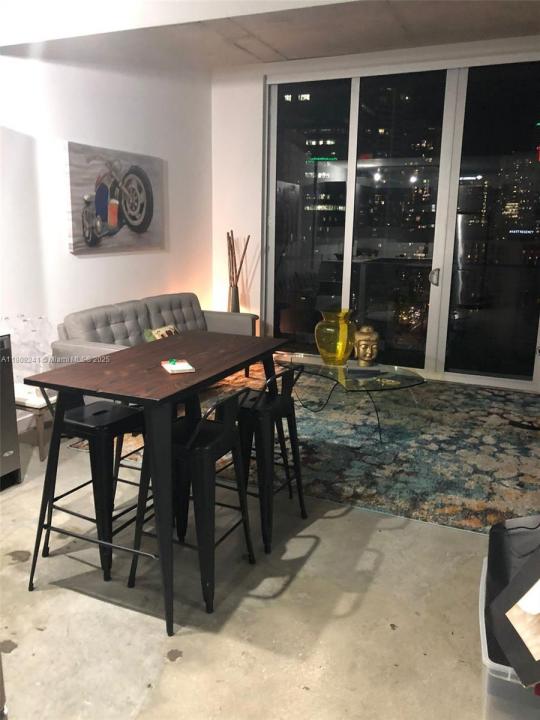 151 SE 1st St 2509, Miami, Florida 33131, Stati Uniti