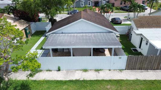 12618 SW 211th Ter, Miami, Florida 33177, USA
