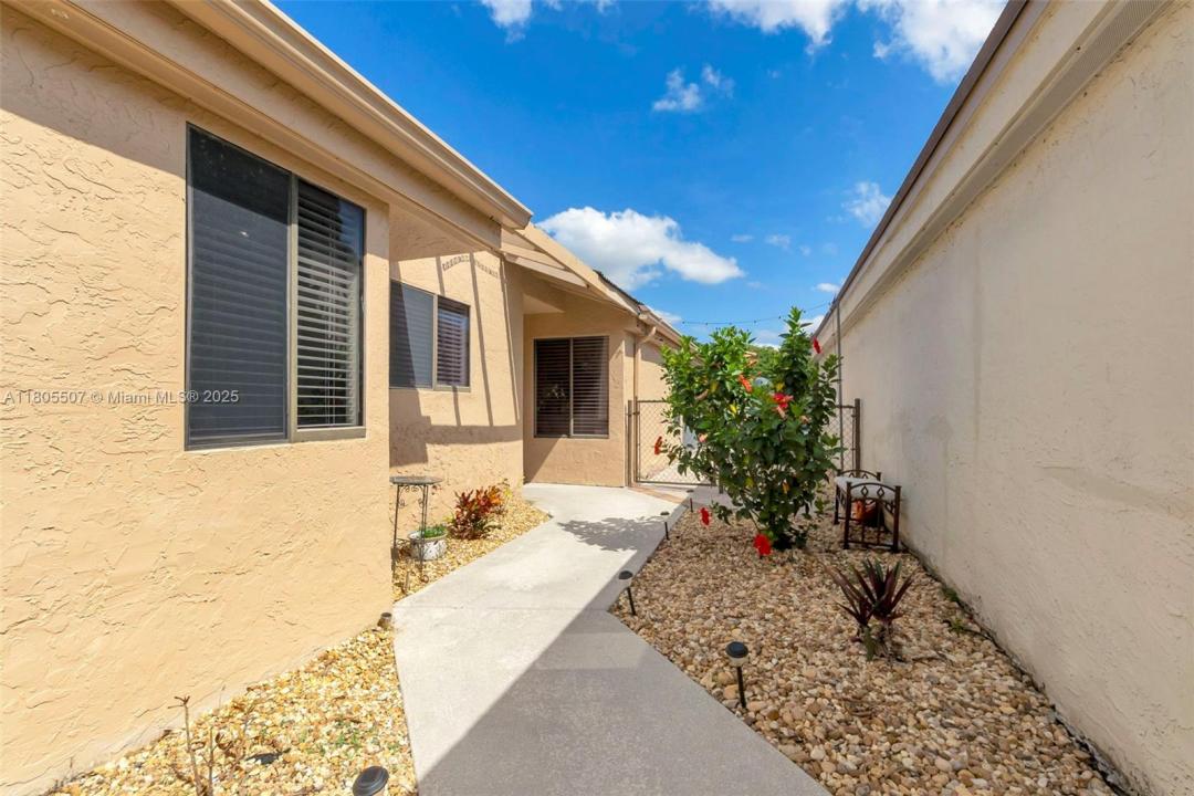 3831 NW 21st St, Coconut Creek, Florida 33066, Amerika Birleşik Devletleri