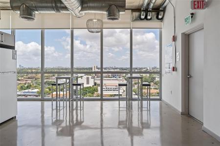 420 SW 7th St 1215, Miami, Florida 33130, USA
