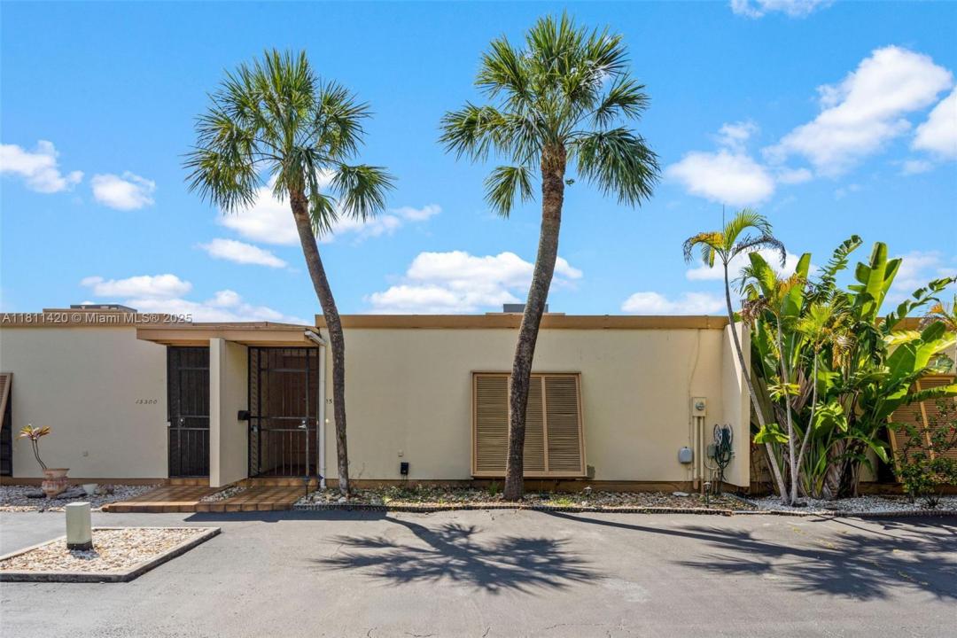 15504 Sharpecroft Dr, Miami Lakes, Florida 33014, Estados Unidos