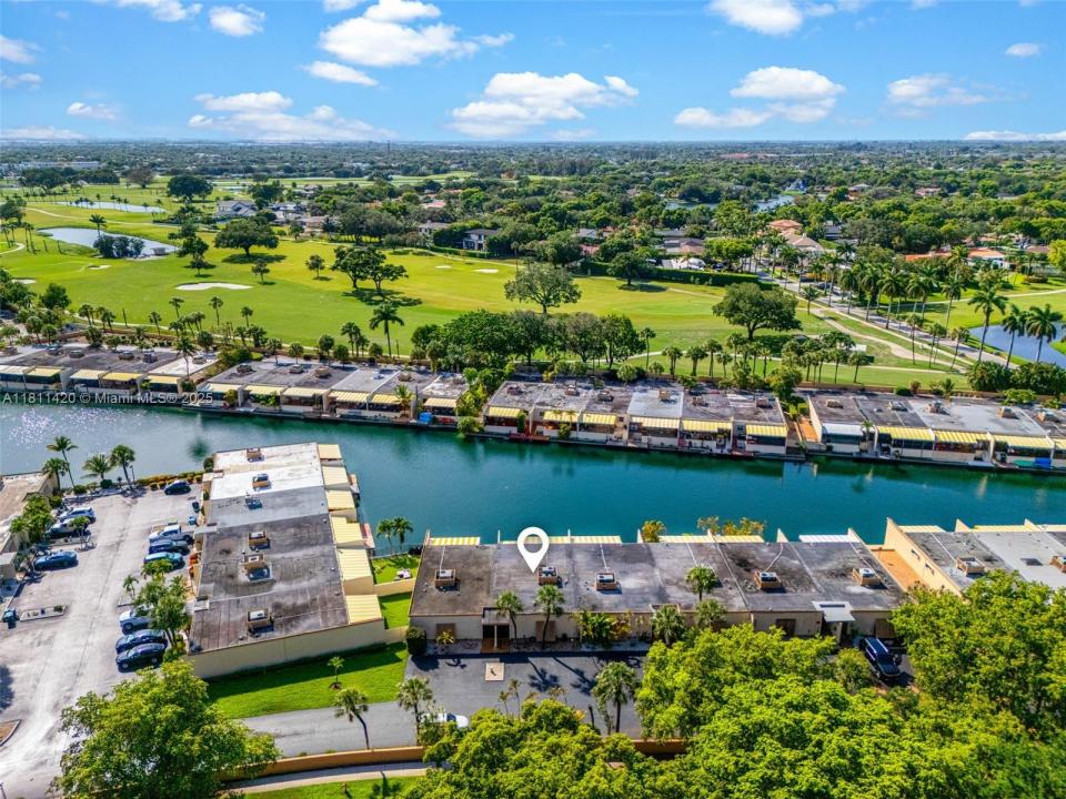 15504 Sharpecroft Dr, Miami Lakes, Florida 33014, Estados Unidos