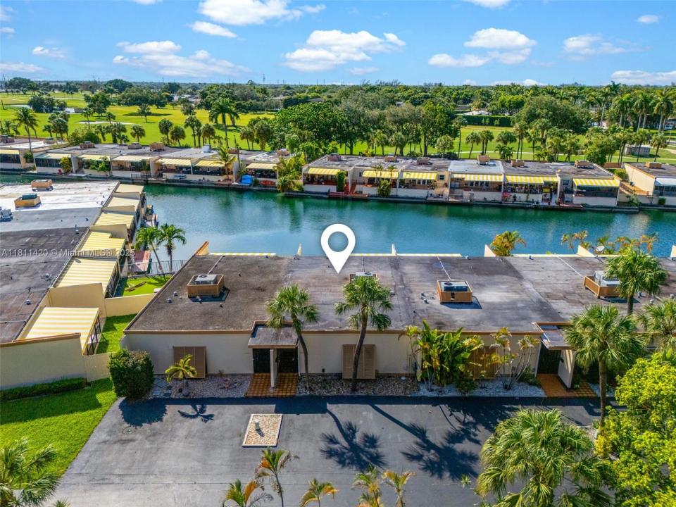 15504 Sharpecroft Dr, Miami Lakes, Florida 33014, Estados Unidos