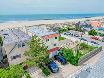 931a Oceanfront Street, Long Beach, Нью-Йорк 11561, Соединенные Штаты
