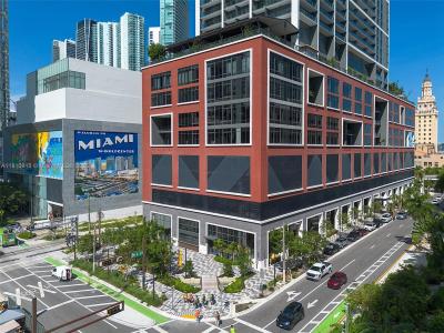 601 NE 1st Ave 5007, Miami, Florida 33132, USA