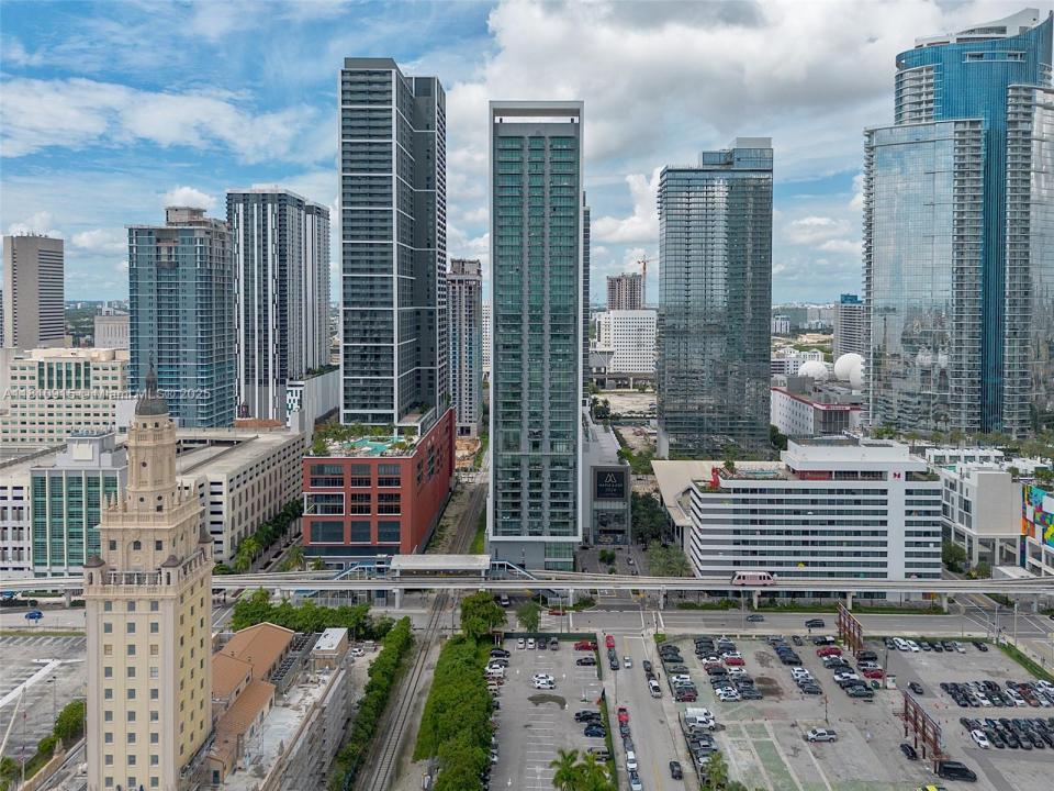 601 NE 1st Ave 5007, Miami, فلوريدا 33132, الولايات المتحدة