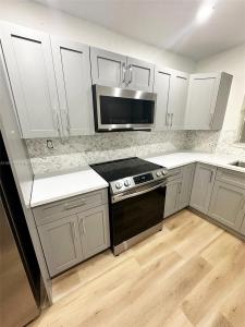 5824 Blueberry Ct 58, Lauderhill, Florida 33313, USA