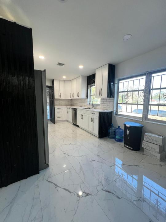1732 SW 6th Street, Ocala, Flórida 34471, Estados Unidos