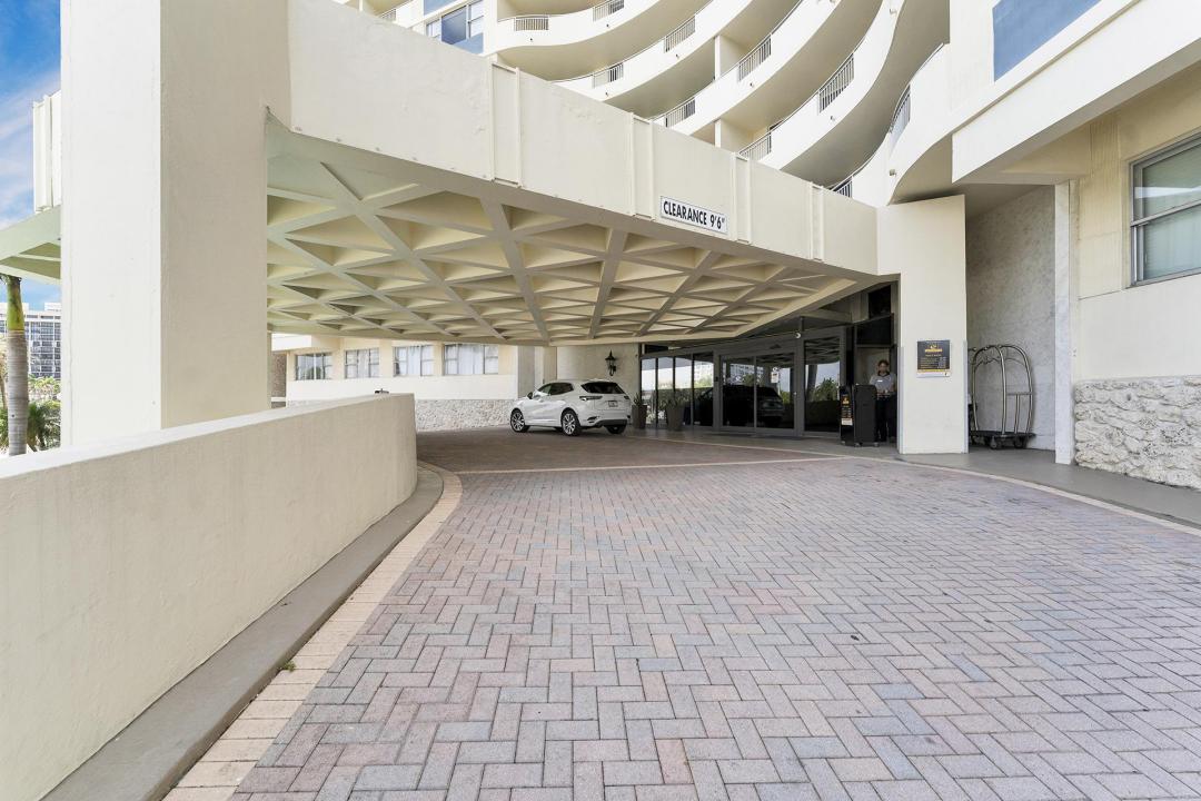 3180 S Ocean Drive 316, Hallandale Beach, Florida 33009