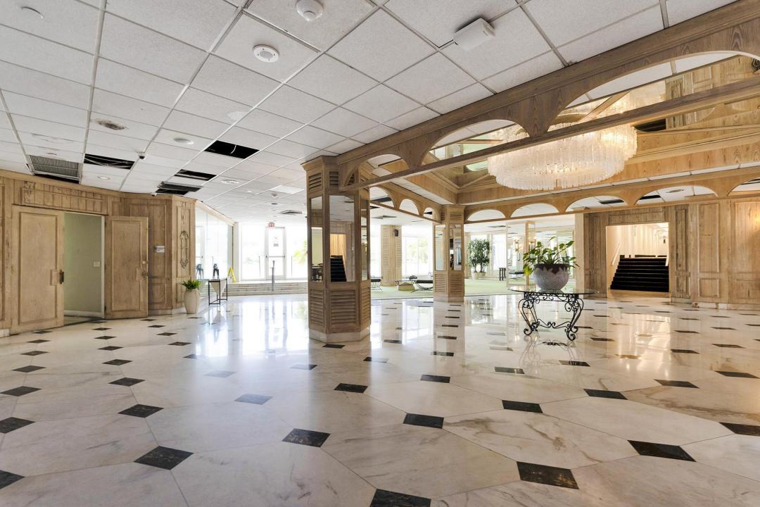 3180 S Ocean Drive 316, Hallandale Beach, Florida 33009