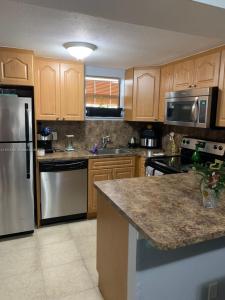 8290 Lake Dr 502, Doral, Florida 33166, USA