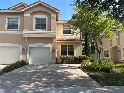 12464 SW 42nd St, Miramar, Florida 33027, USA