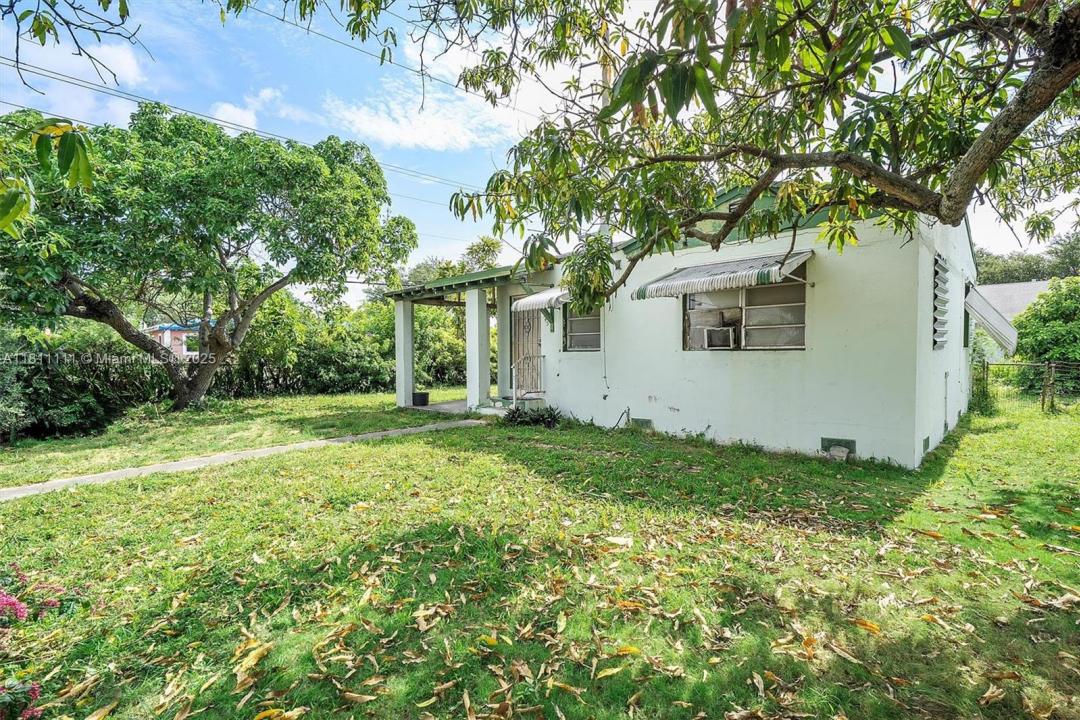6545 NW 6th Ave, Miami, פלורידה 33150, ארצות הברית של אמריקה