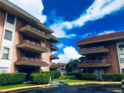 17600 NW 68th Ave B3006, Hialeah, Florida 33015, USA