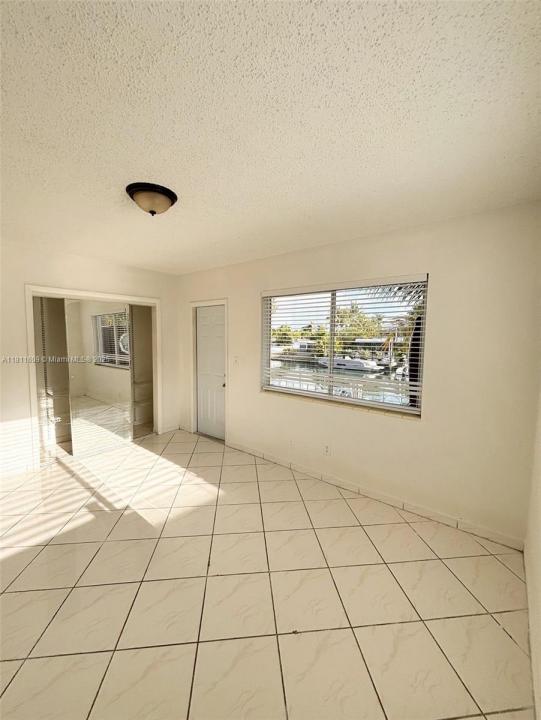 2101 Calais Dr 10, Miami Beach, Florida 33141, Estados Unidos