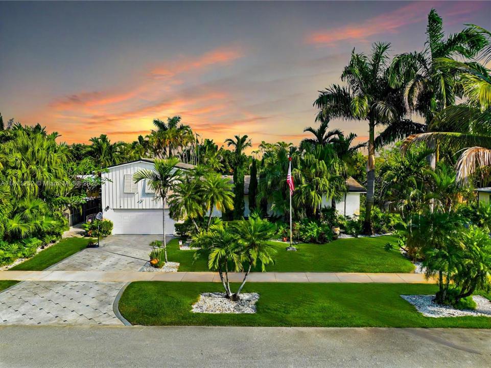 9821 SW 157th Ter, Miami, פלורידה 33157, ארצות הברית של אמריקה