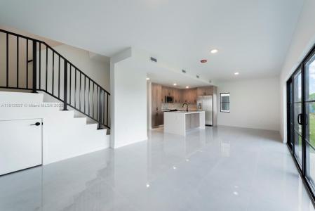 1374 NW 1 ST, Florida City, Florida 33034, USA