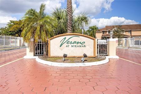 8109 SW 21 CT 8109, Miramar, Florida 33025, USA
