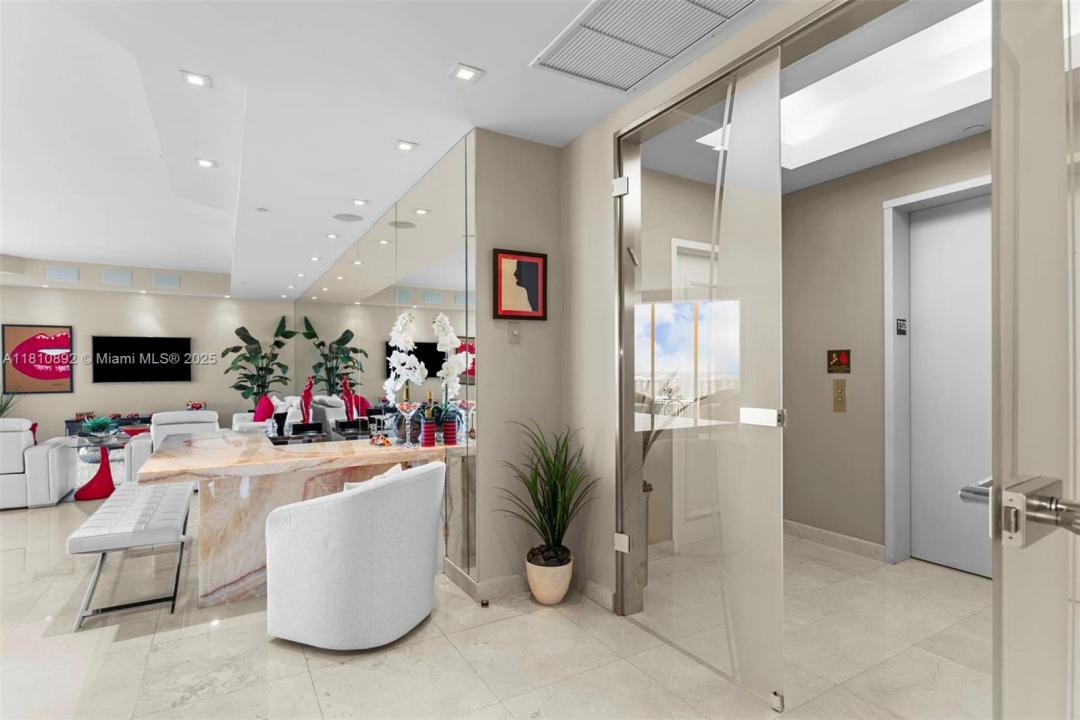 21200 Point Pl TS2804, Aventura, Floride 33180, États-Unis