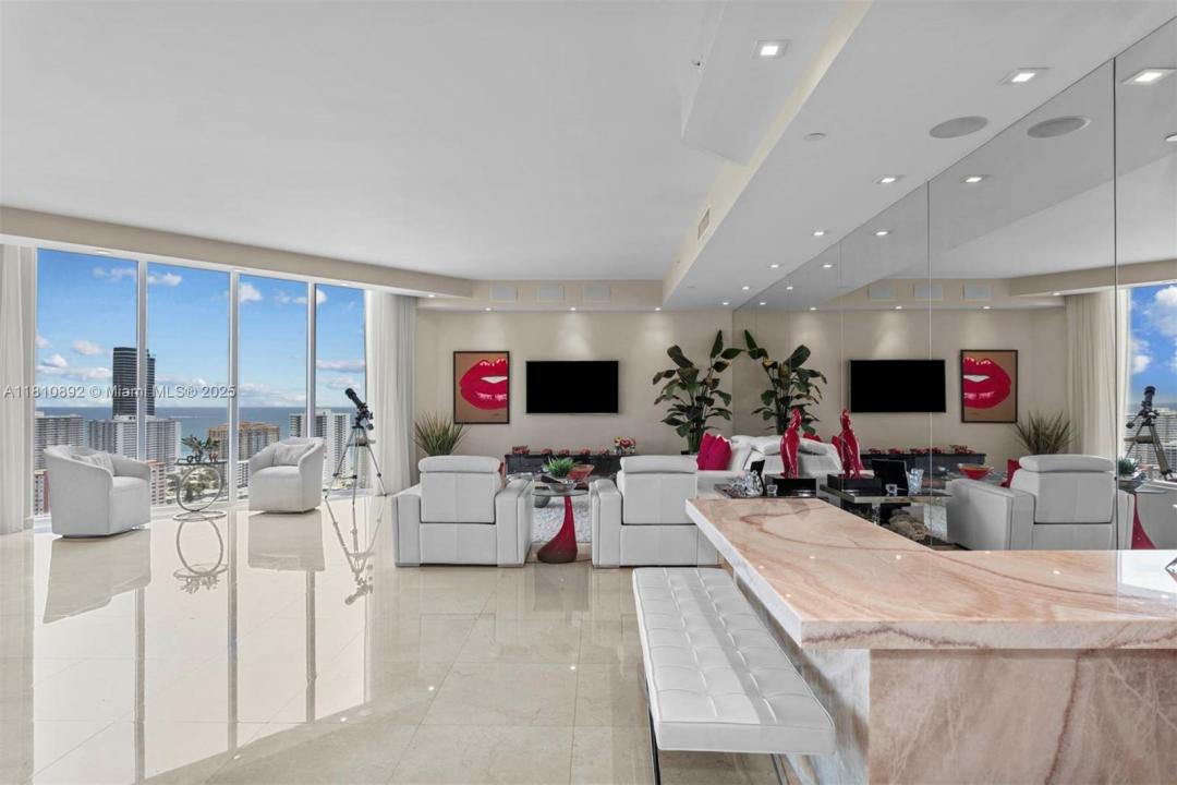 21200 Point Pl TS2804, Aventura, Floride 33180, États-Unis