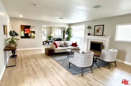 W 141st Street, Hawthorne, California 90250