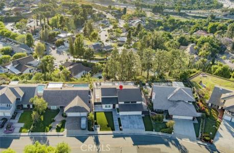 E Ranch Gate Road, Anaheim Hills, カリフォルニア 92807, アメリカ合衆国