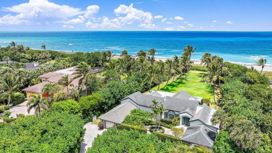 5 N Beach Road, Jupiter Island, Florida 33455