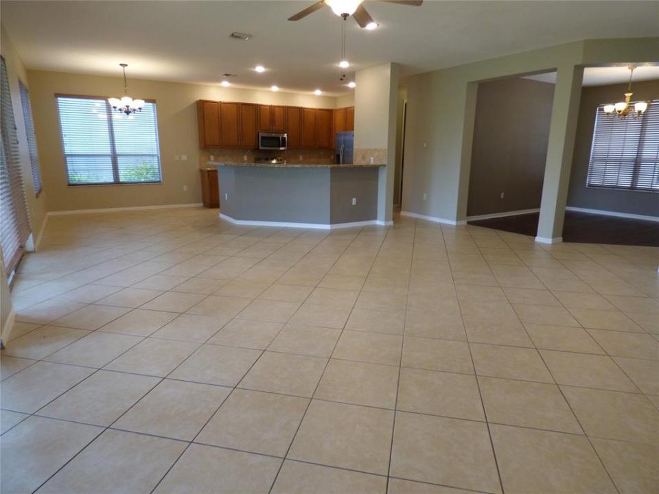 14822 SW 52nd St, Reserve At Huntingto, Miramar, Florida 33027, USA