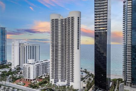 17201 Collins Ave 1205, Sunny Isles Beach, Florida 33160, USA
